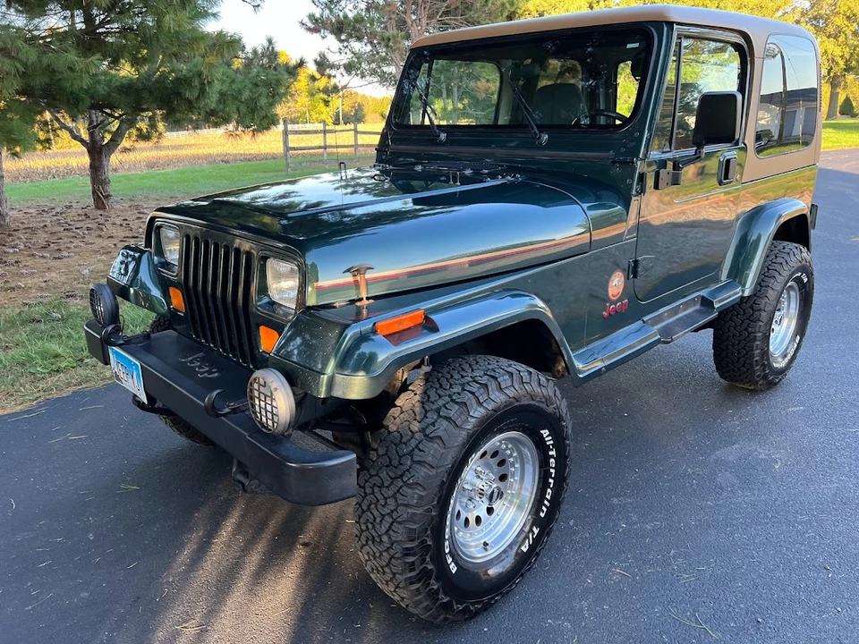 1994 Jeep YJ Wrangler - Image 3 of 31