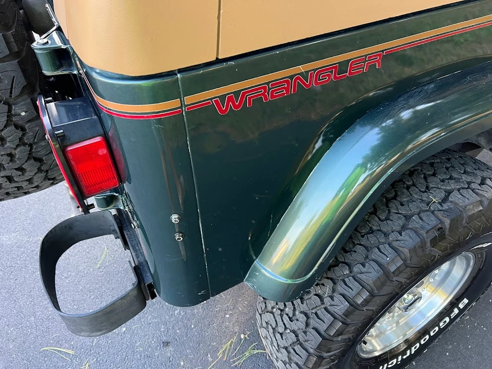 1994 Jeep YJ Wrangler - Image 31 of 31