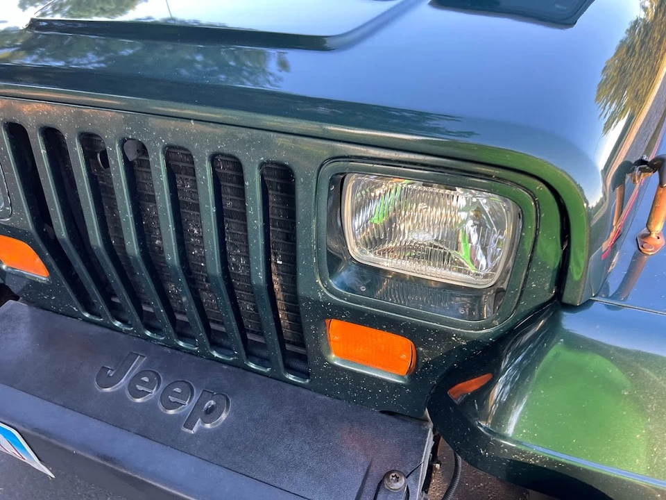 1994 Jeep YJ Wrangler - Image 23 of 31