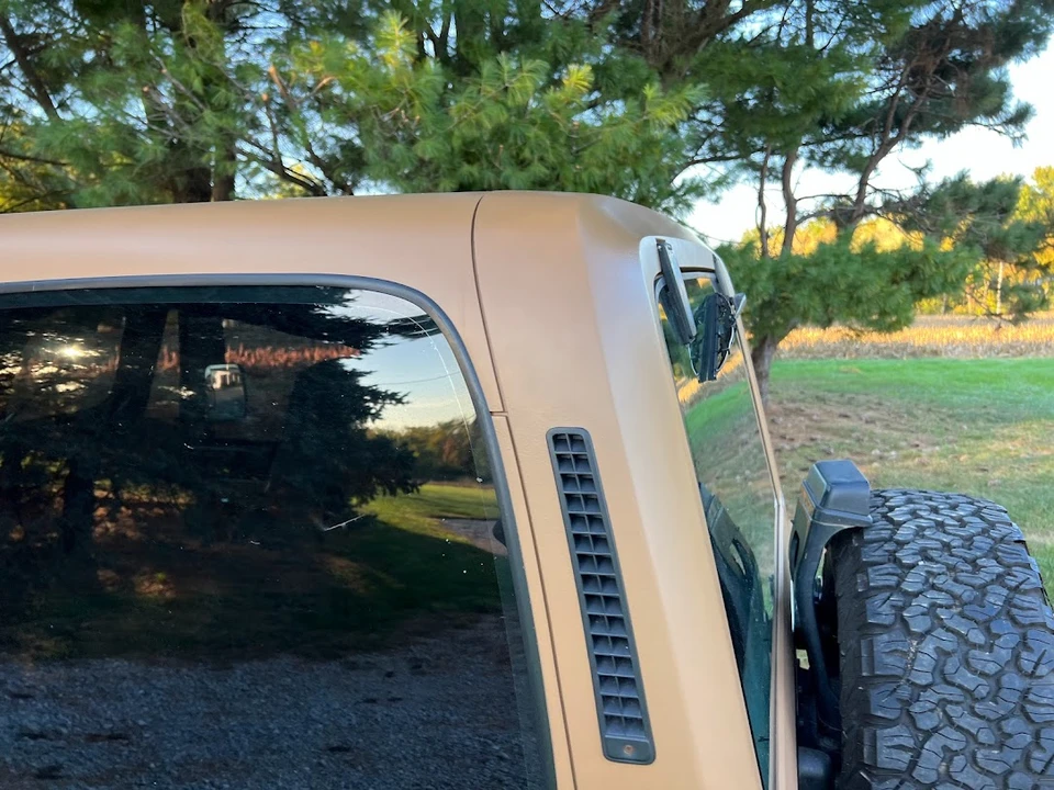 1994 Jeep YJ Wrangler - Image 17 of 31
