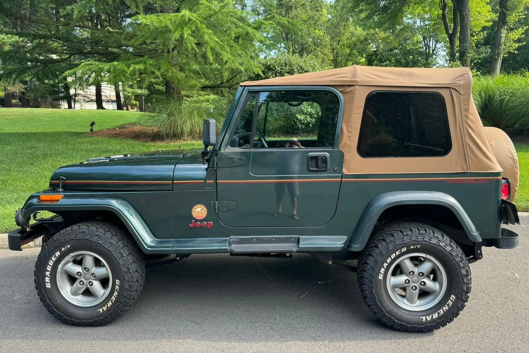 1994 Jeep YJ Wrangler - Image 3 of 31