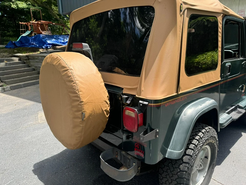 1994 Jeep YJ Wrangler - Image 31 of 31