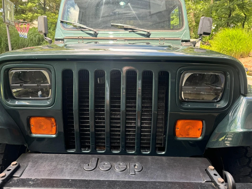 1994 Jeep YJ Wrangler - Image 18 of 31