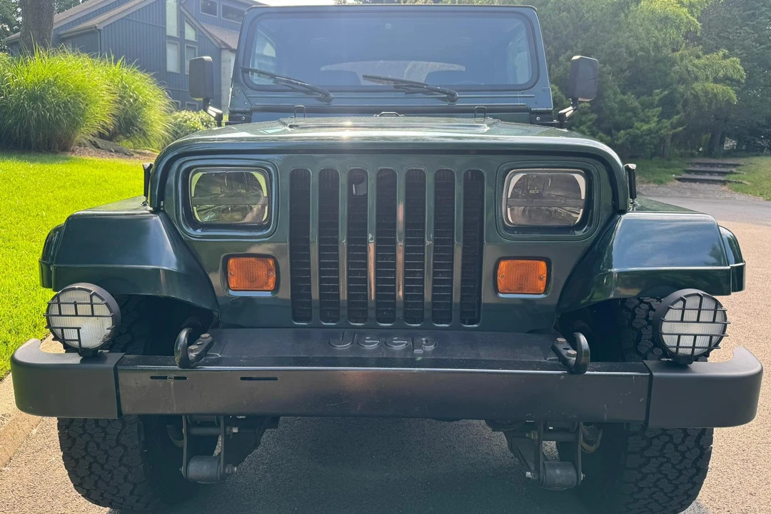 1994 Jeep YJ Wrangler - Image 2 of 31