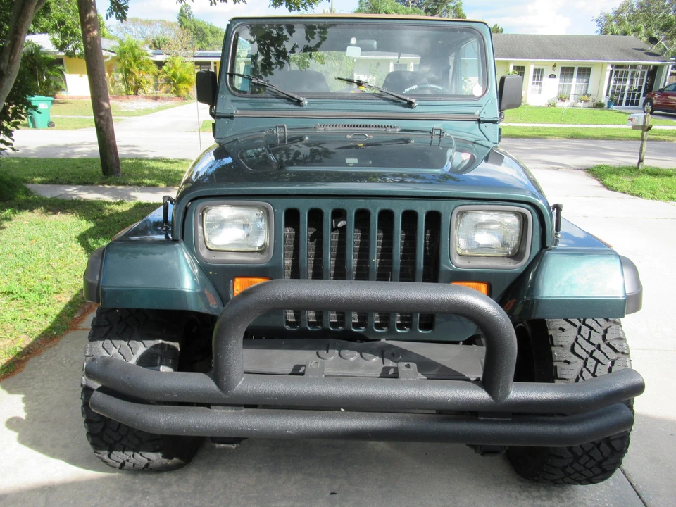 1994 Jeep YJ Wrangler - Image 7 of 31