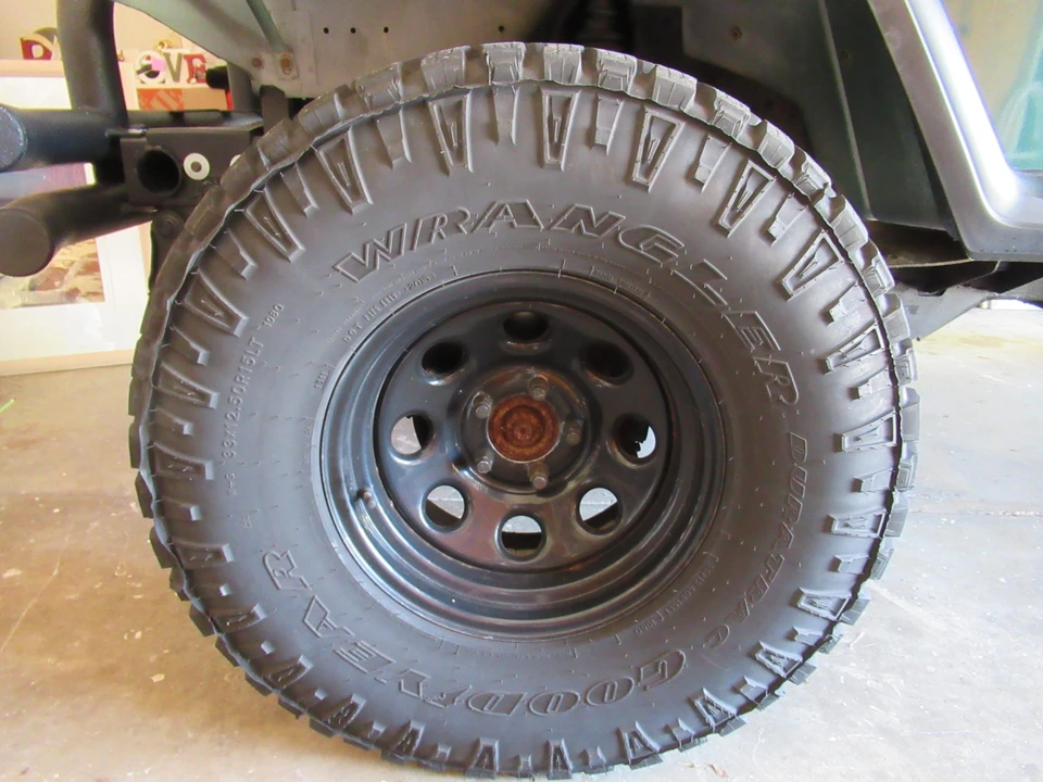 1994 Jeep YJ Wrangler - Image 30 of 31