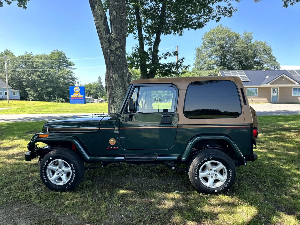 1994 Jeep YJ Wrangler - Image 6 of 31
