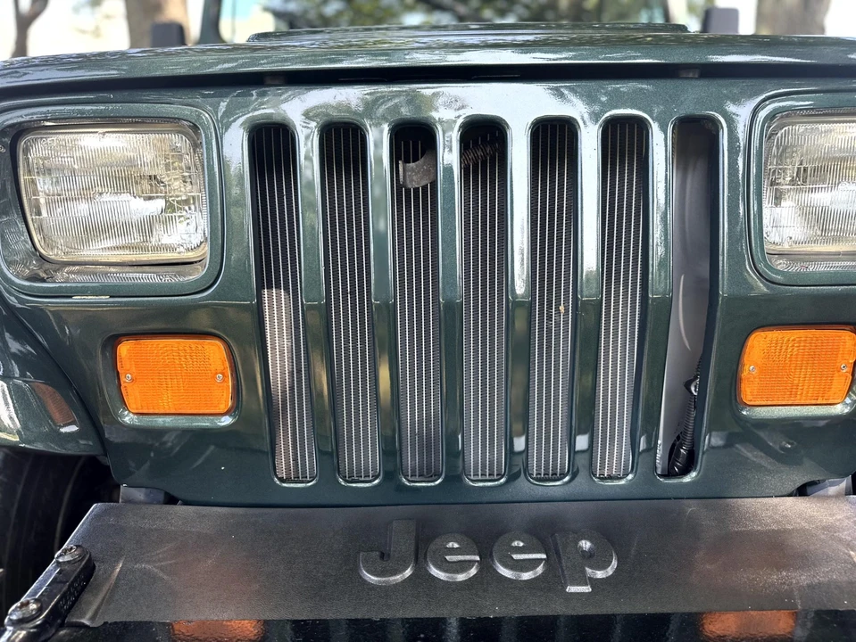 1994 Jeep YJ Wrangler - Image 14 of 31