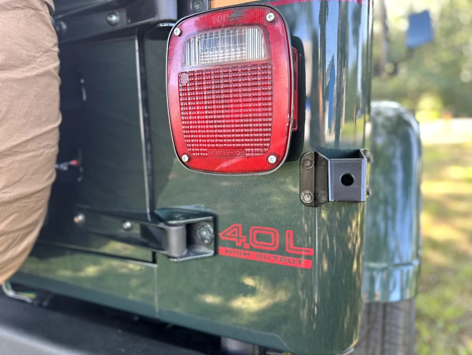 1994 Jeep YJ Wrangler - Image 24 of 31