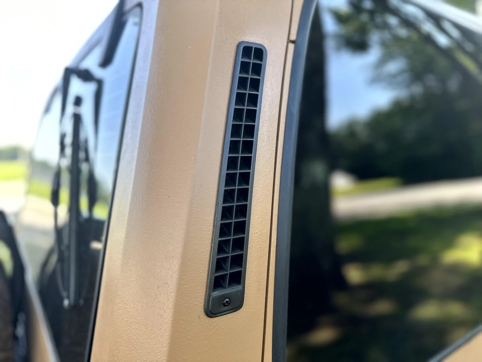 1994 Jeep YJ Wrangler - Image 20 of 31