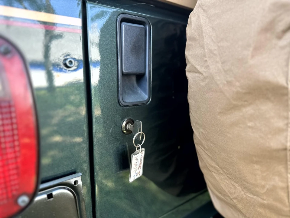 1994 Jeep YJ Wrangler - Image 21 of 31