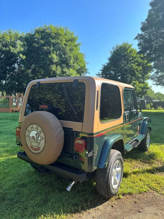 1994 Jeep YJ Wrangler - Image 18 of 31