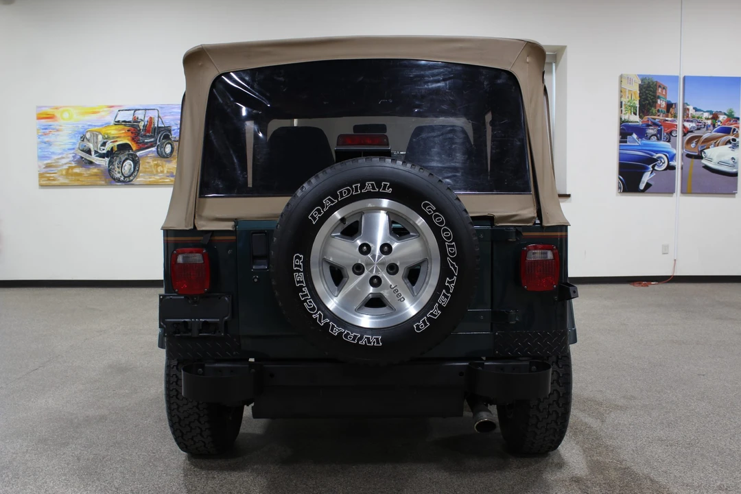 1994 Jeep YJ Wrangler - Image 27 of 31