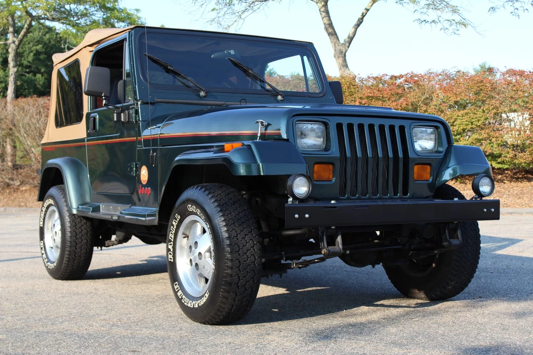 1994 Jeep YJ Wrangler - Image 11 of 31