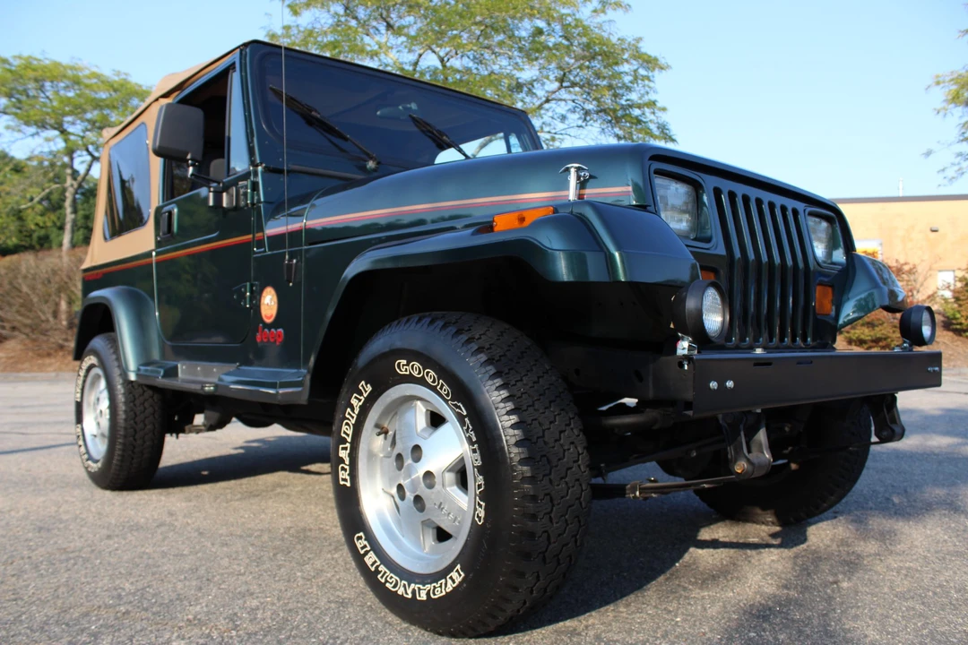 1994 Jeep YJ Wrangler - Image 18 of 31