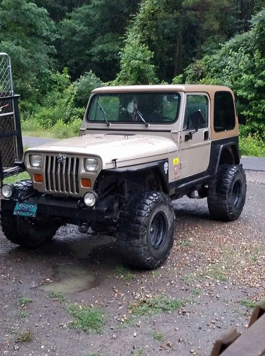1994 Jeep YJ Wrangler - Image 17 of 20