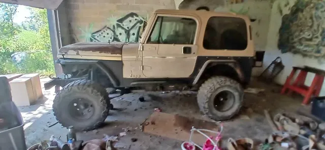 1994 Jeep Wrangler Sahara Sport Utility 2D