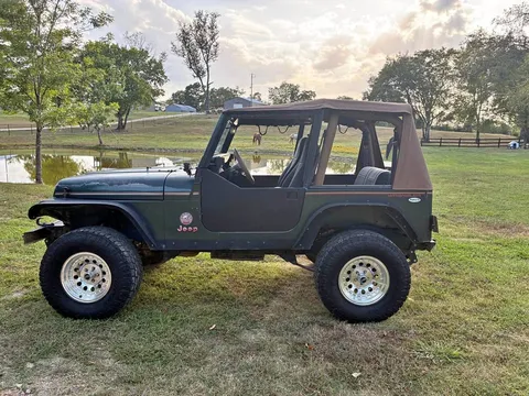 1994 Jeep Wrangler Sahara Sport Utility 2D