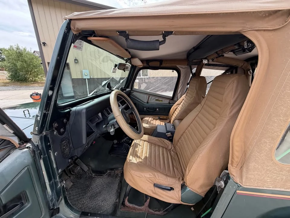 1994 Jeep YJ Wrangler - Image 9 of 11
