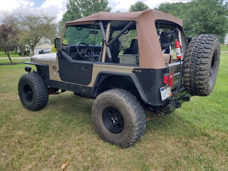 1994 Jeep YJ Wrangler - Image 4 of 9