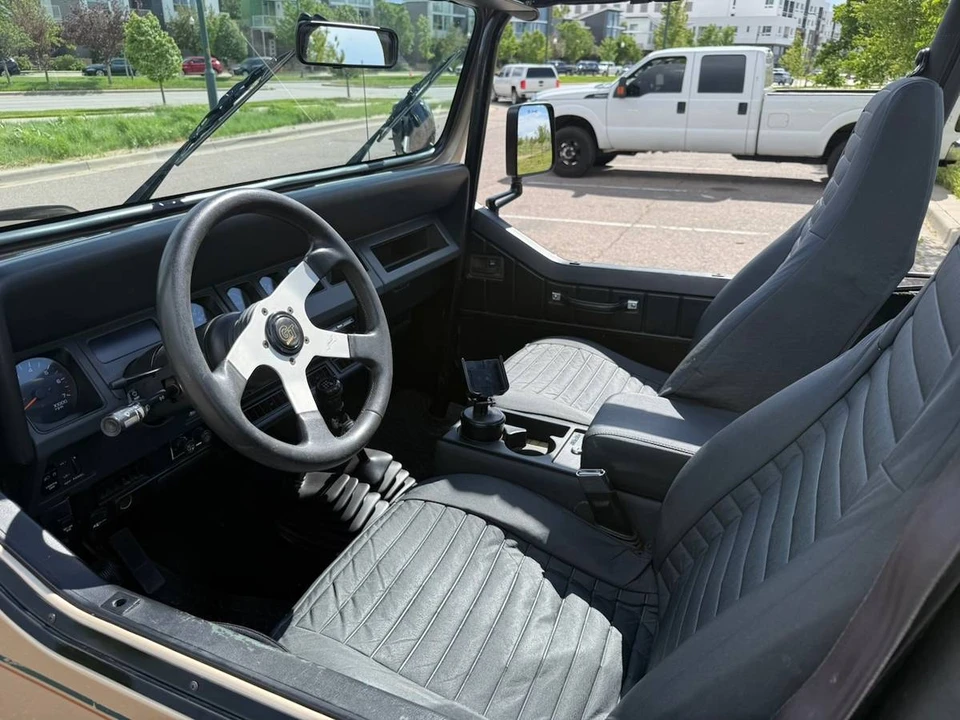 1994 Jeep YJ Wrangler - Image 7 of 13