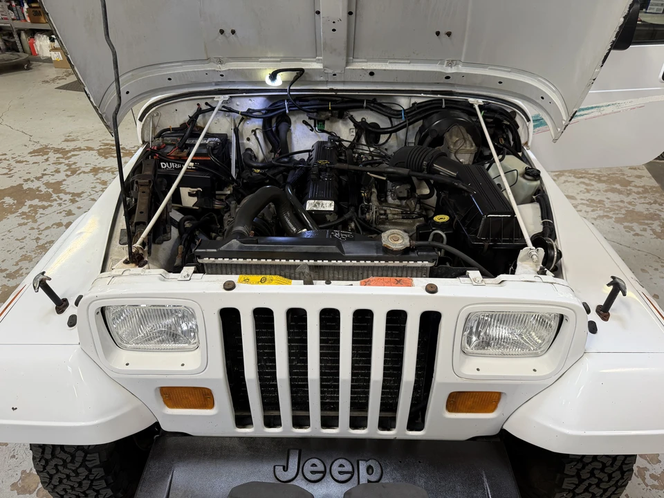 1994 Jeep YJ Wrangler - Image 25 of 27