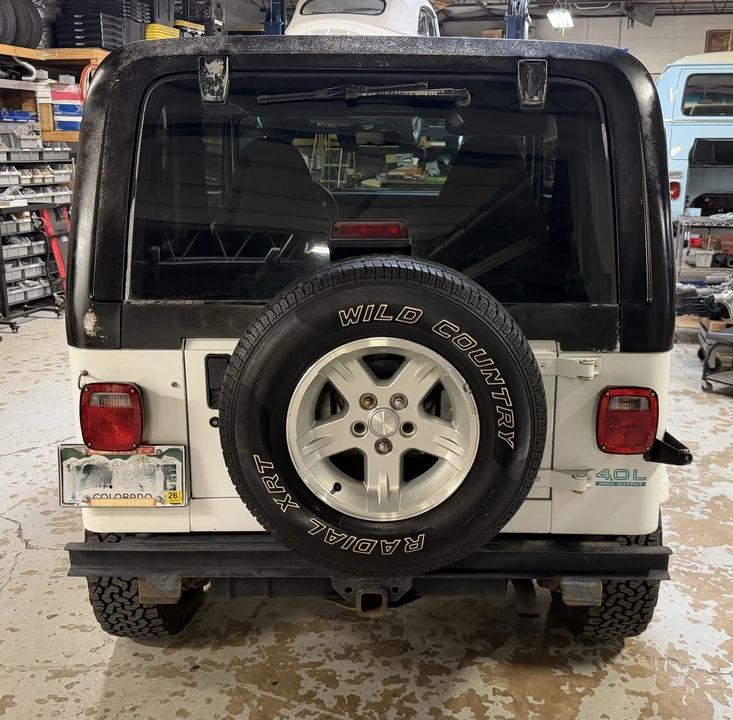 1994 Jeep YJ Wrangler - Image 19 of 27