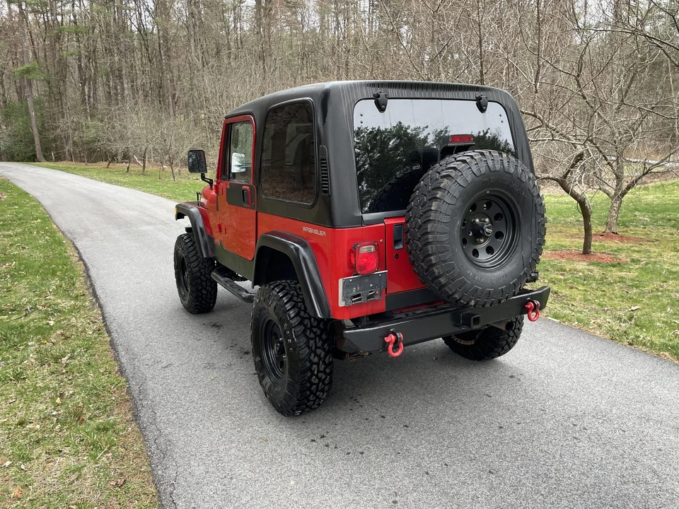 1994 Jeep YJ Wrangler - Image 4 of 31