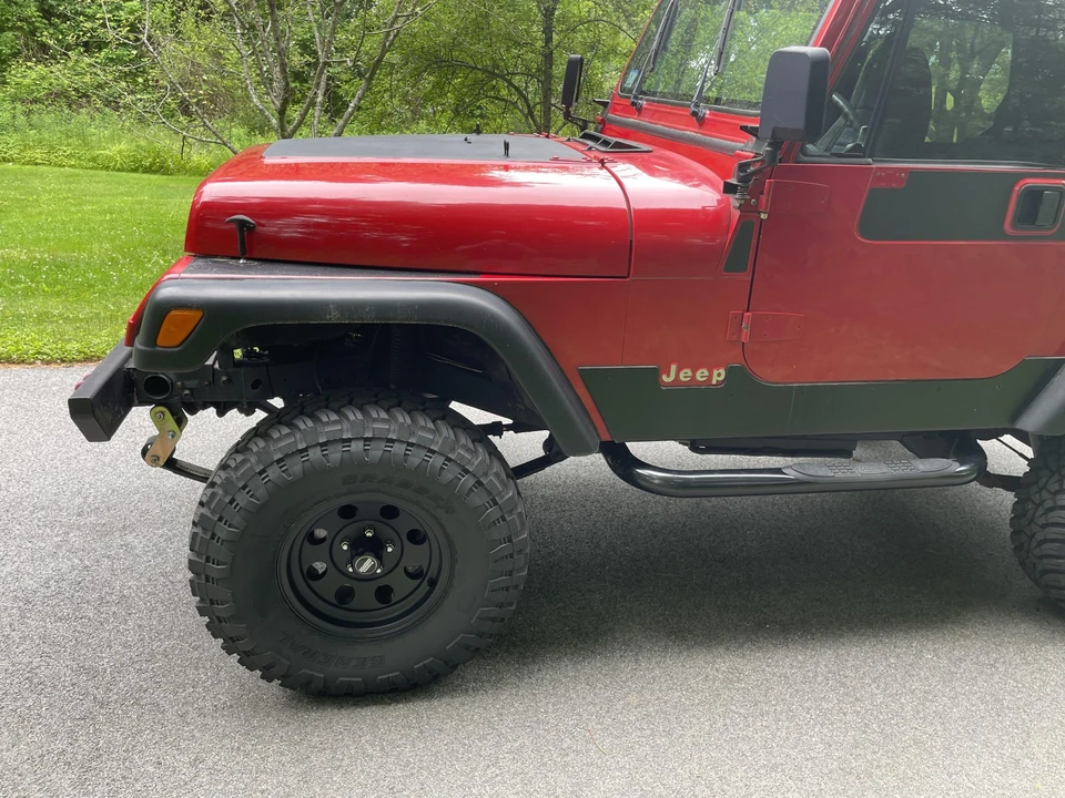 1994 Jeep YJ Wrangler - Image 15 of 31