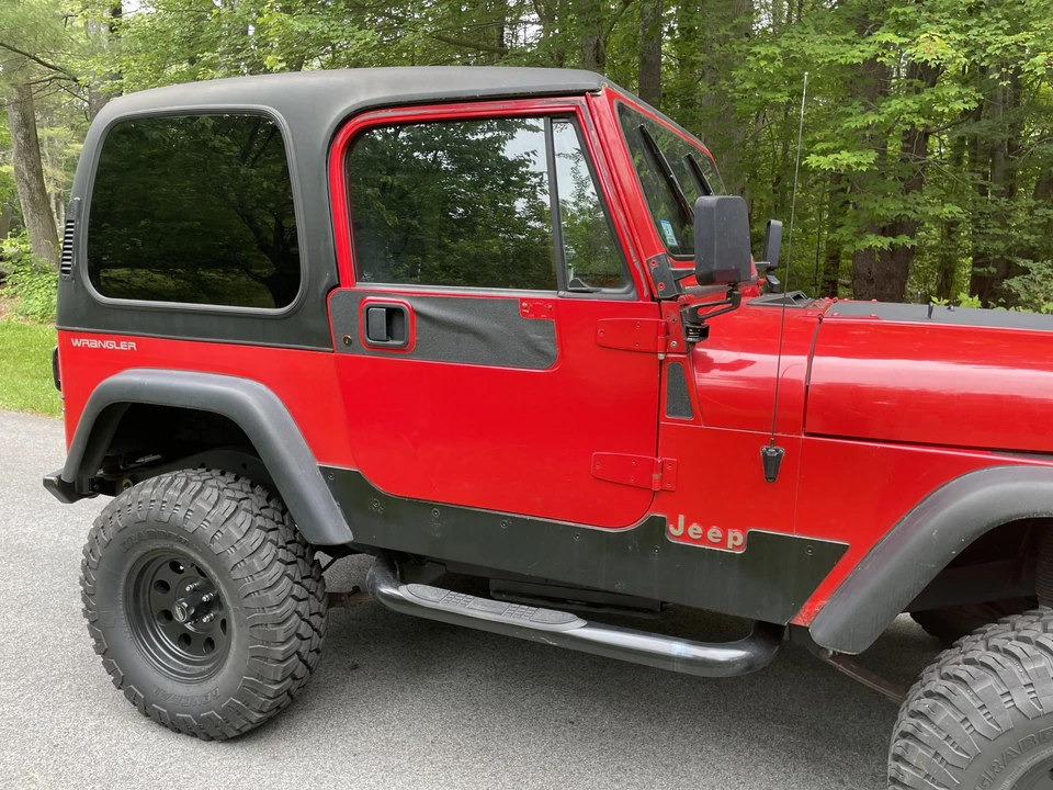 1994 Jeep YJ Wrangler - Image 11 of 31
