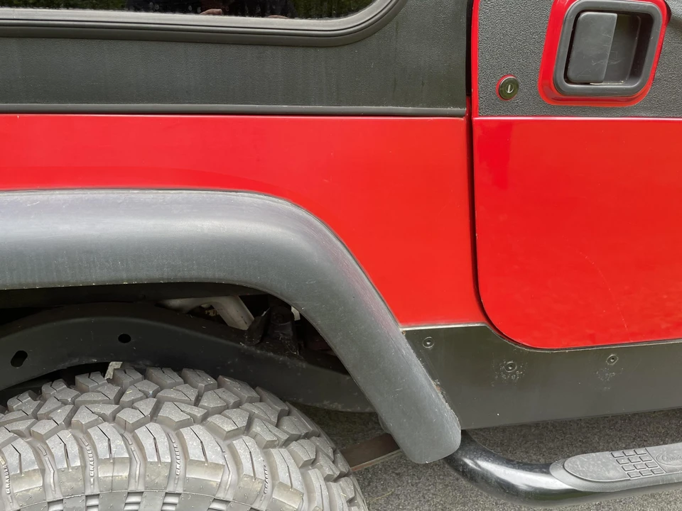 1994 Jeep YJ Wrangler - Image 19 of 31