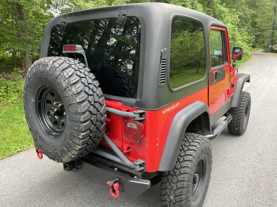 1994 Jeep YJ Wrangler - Image 7 of 31