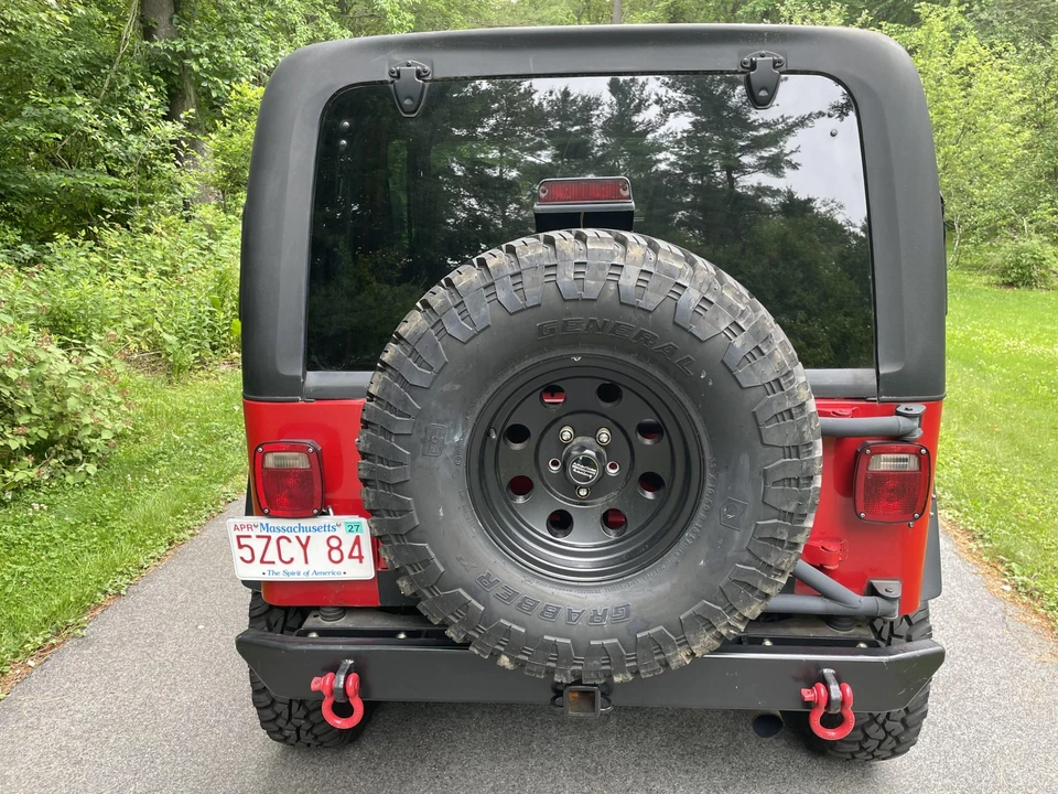 1994 Jeep YJ Wrangler - Image 8 of 31