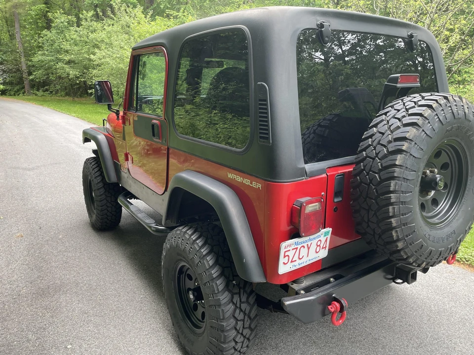 1994 Jeep YJ Wrangler - Image 9 of 31