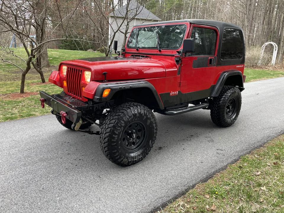 1994 Jeep YJ Wrangler - Image 5 of 31