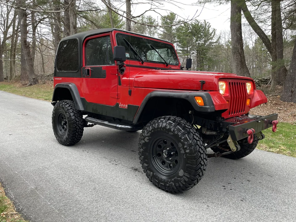 1994 Jeep YJ Wrangler - Image 2 of 31