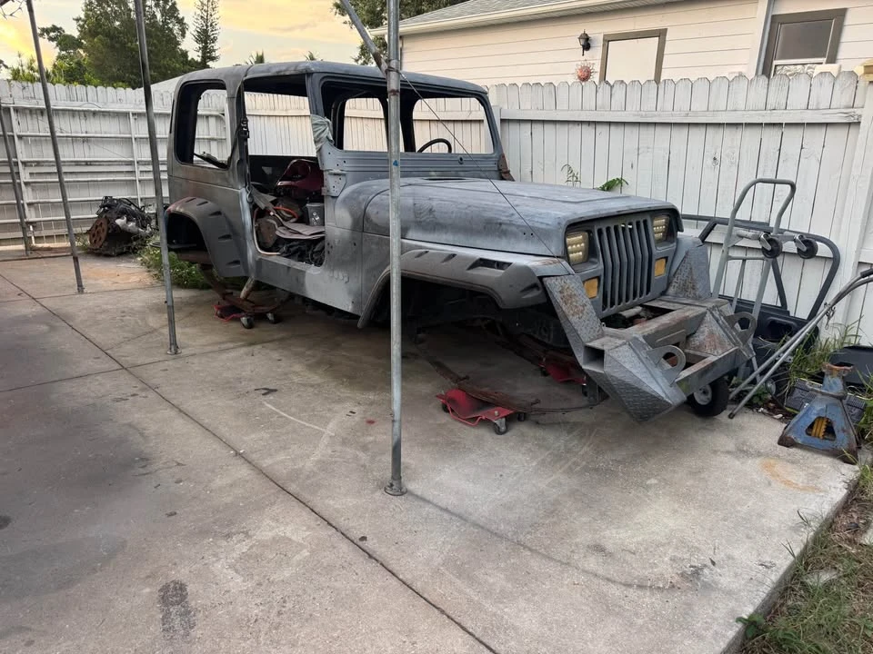 1994 Jeep YJ Wrangler - Image 4 of 5
