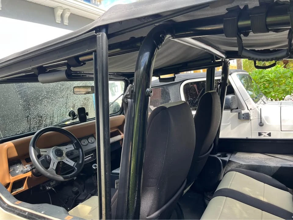 1994 Jeep YJ Wrangler - Image 4 of 10