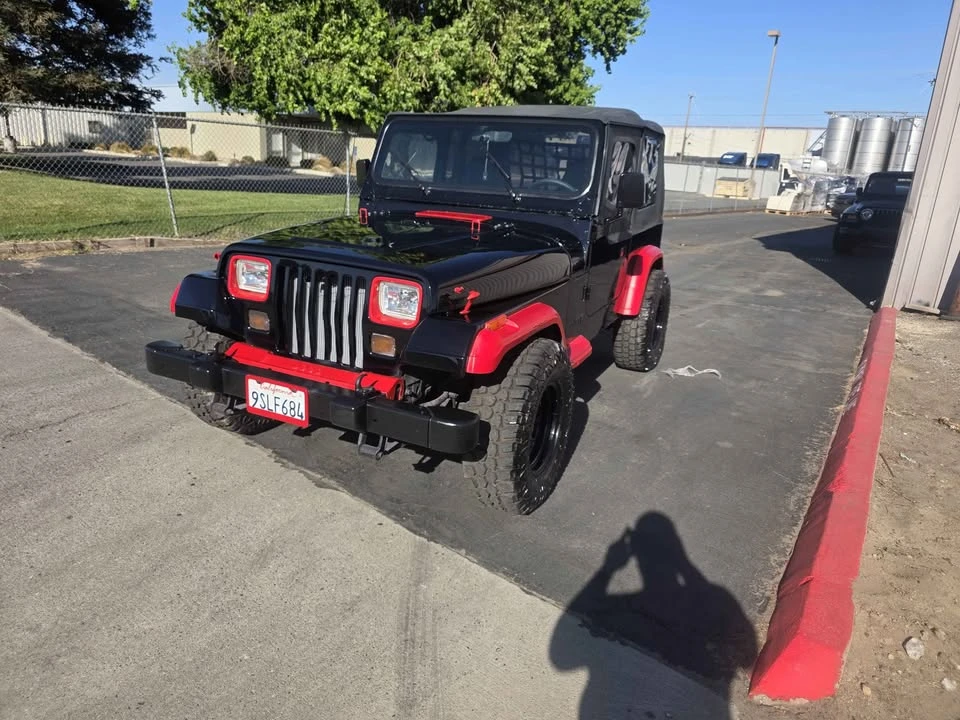 1994 Jeep YJ Wrangler - Image 6 of 19