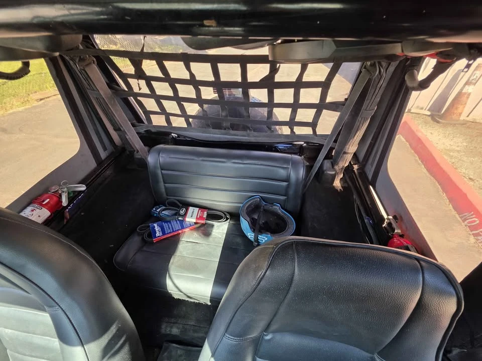 1994 Jeep YJ Wrangler - Image 16 of 19