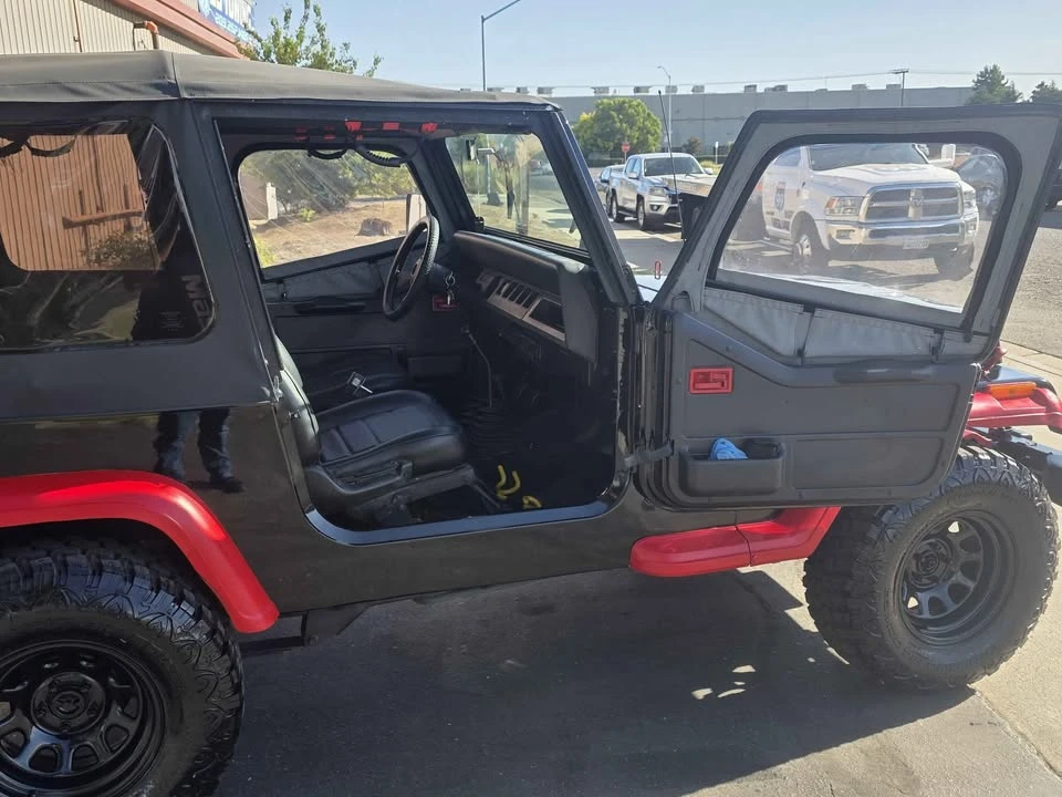 1994 Jeep YJ Wrangler - Image 9 of 19