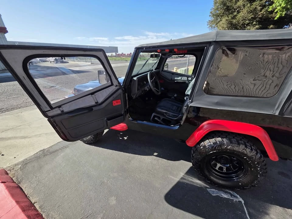 1994 Jeep YJ Wrangler - Image 14 of 19
