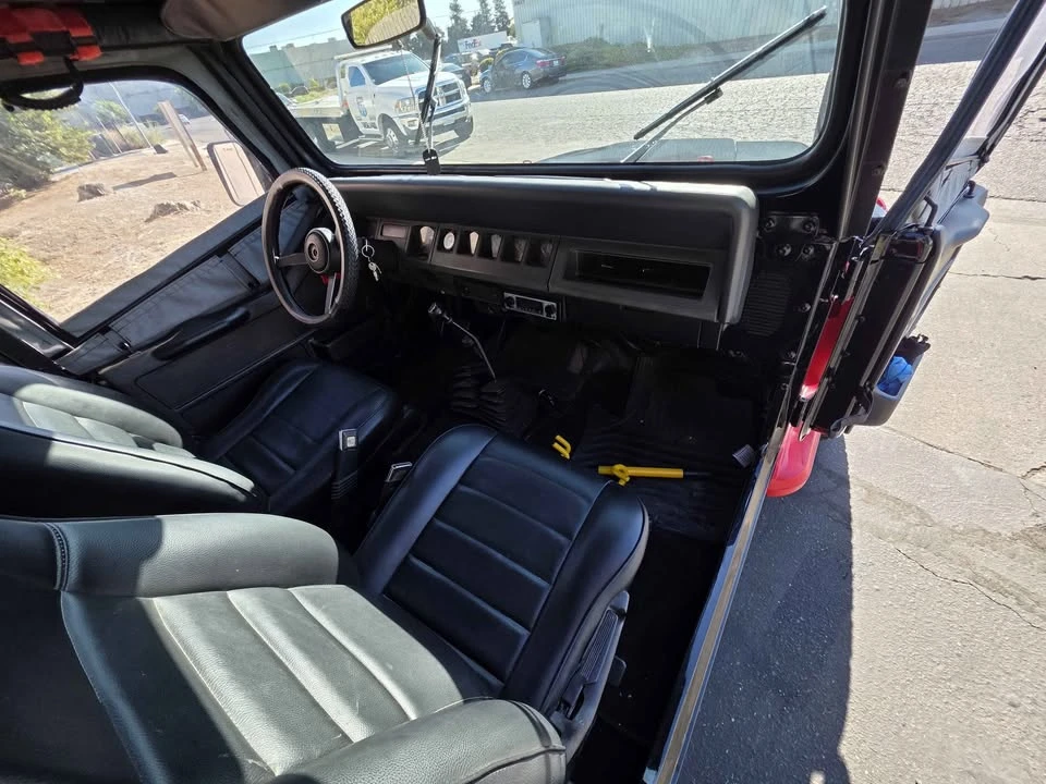 1994 Jeep YJ Wrangler - Image 11 of 19