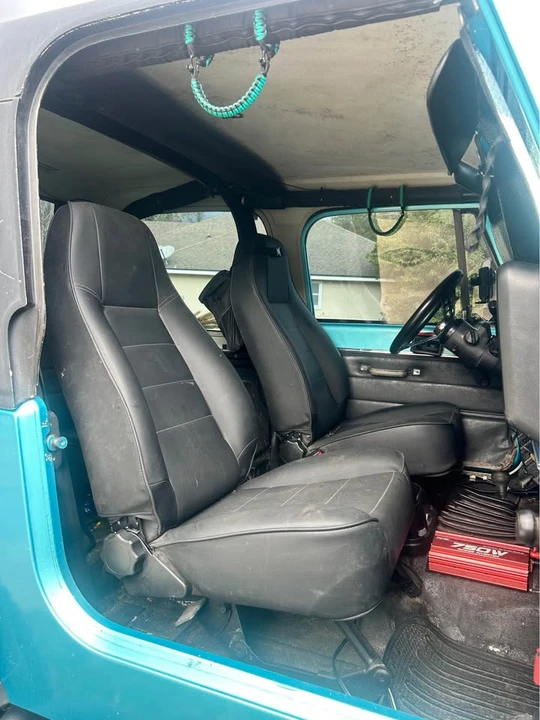 1994 Jeep YJ Wrangler - Image 5 of 7