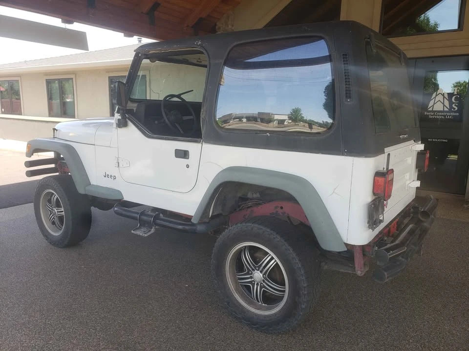 1994 Jeep YJ Wrangler - Image 2 of 4