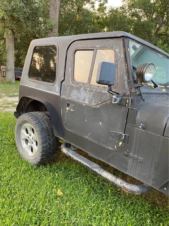 1994 Jeep YJ Wrangler - Image 4 of 4