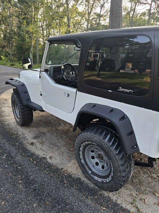1994 Jeep YJ Wrangler - Image 2 of 9