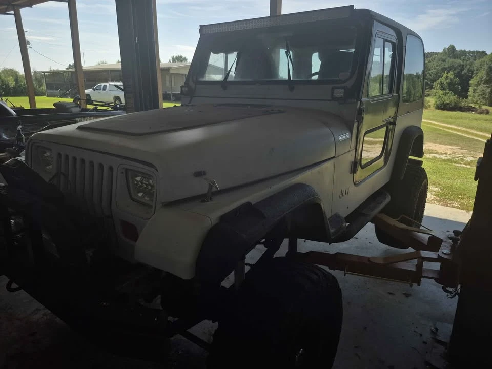 1994 Jeep YJ Wrangler - Image 3 of 9