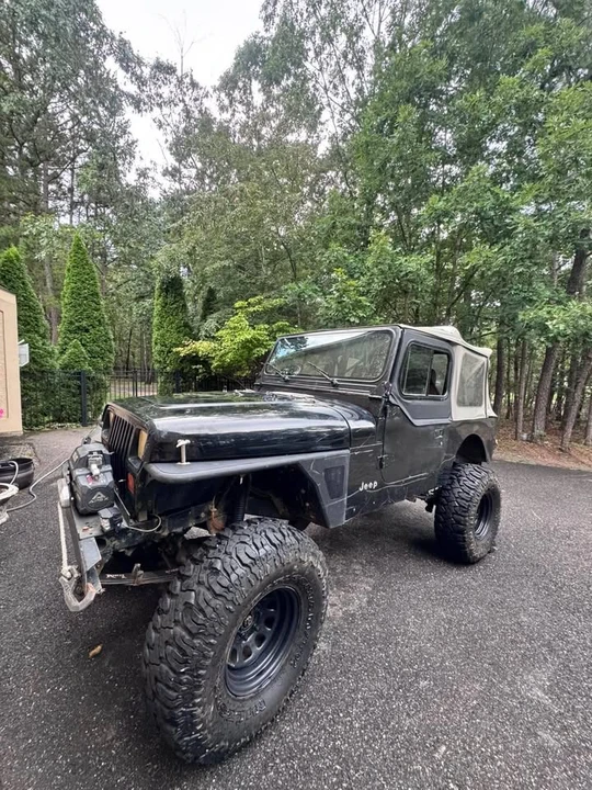 1994 Jeep YJ Wrangler - Image 5 of 5