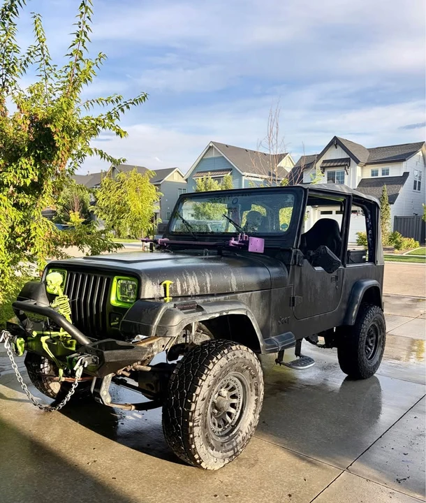 1994 Jeep YJ Wrangler - Image 4 of 5